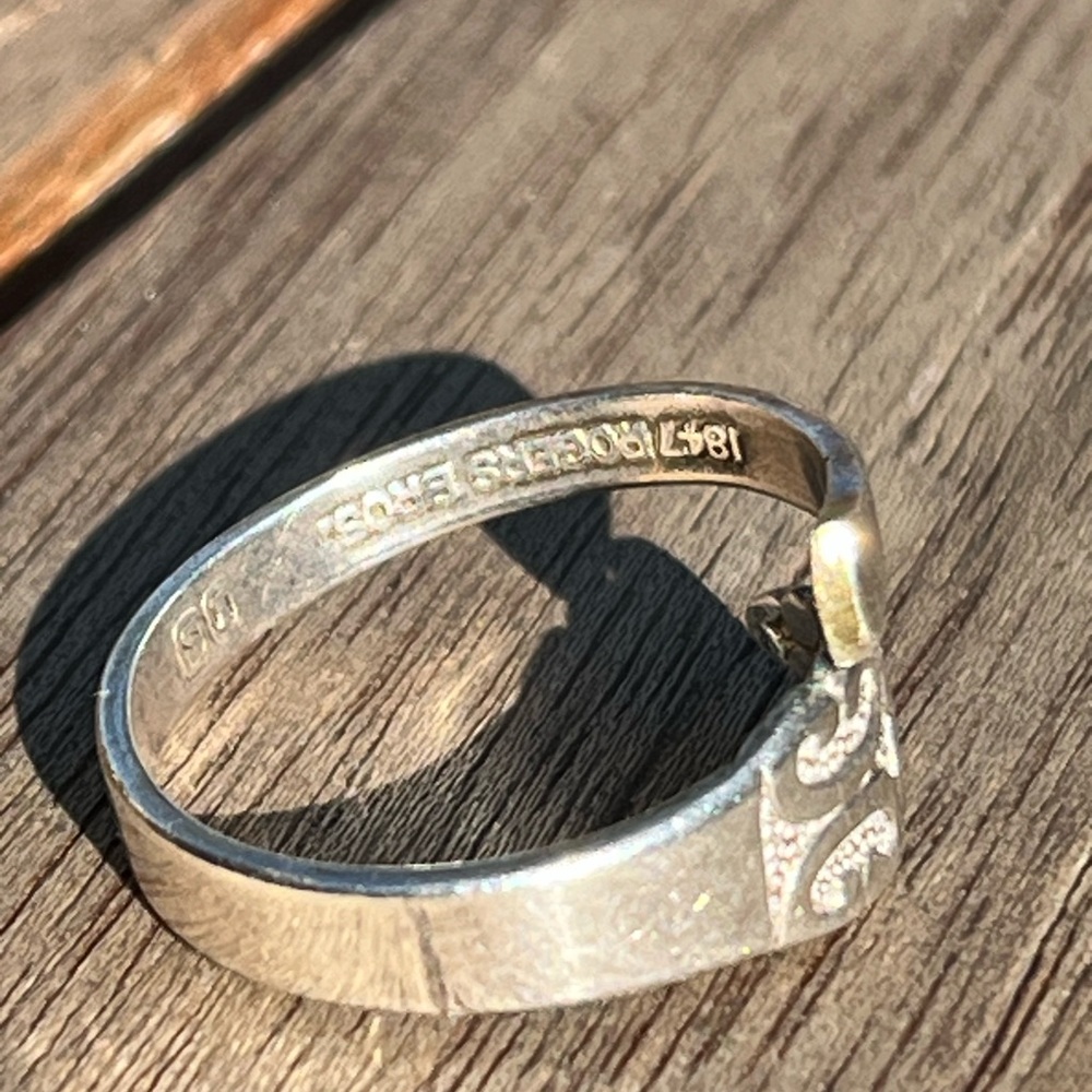 Silver Adjustable Ring With Intricate Design - image 2